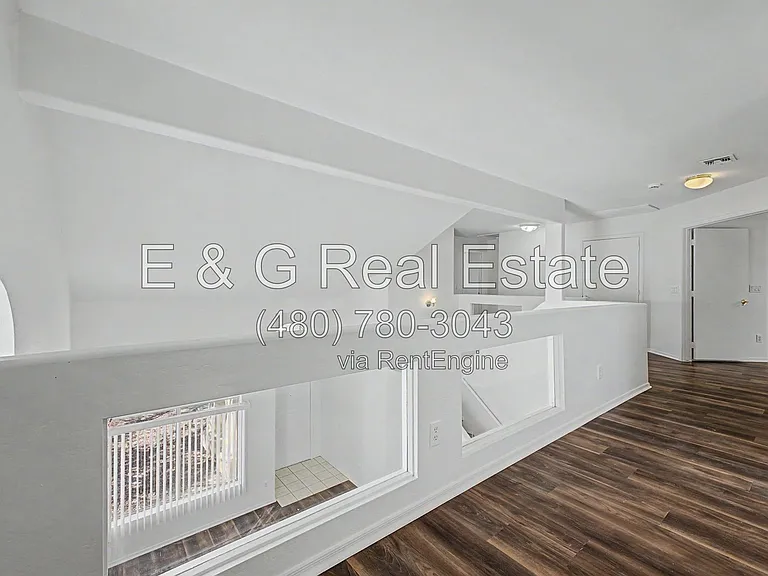 3121 E Wagoner Rd — Photo 31