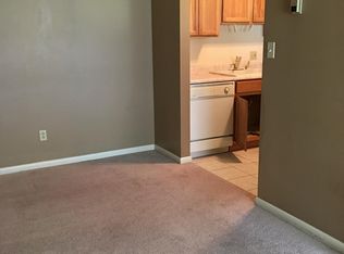 270 Canterbury Ln APT A, Medina, OH