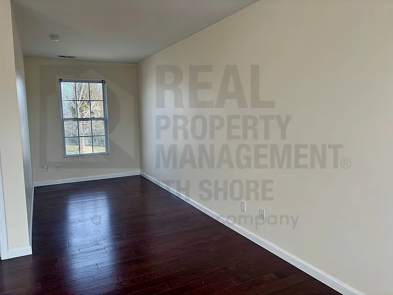 601 Mary Dr — Photo 12