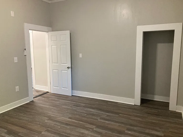 323 D St — Photo 18
