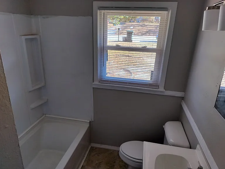 4038 Village Dr — Photo 7