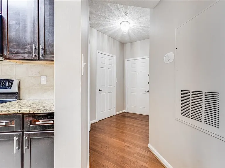 1250 Parkwood Cir SE #2201 — Photo 18