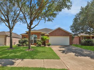 20019 Sterling Falls Dr, Katy, TX 77449