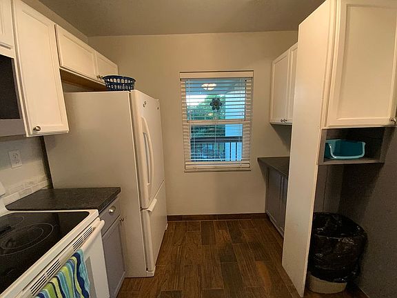 3rd image of 9315 Central Park Dr APT 201