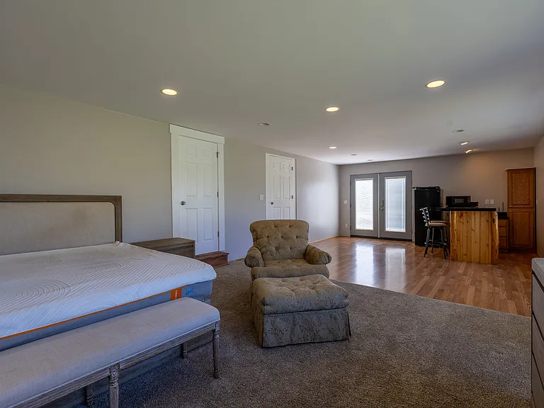 5970 E Highway 160 — Photo 43