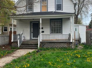 2014 62nd St, Kenosha, WI 53143