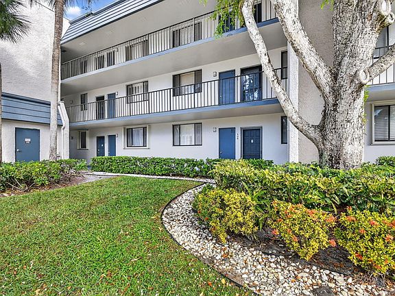 3rd image of 4345 Trevi Court #106