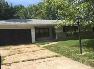 10301 Baptist Church Rd, Saint Louis, MO 63123