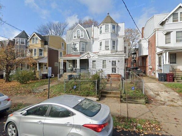 2111 N Washington St APT 3