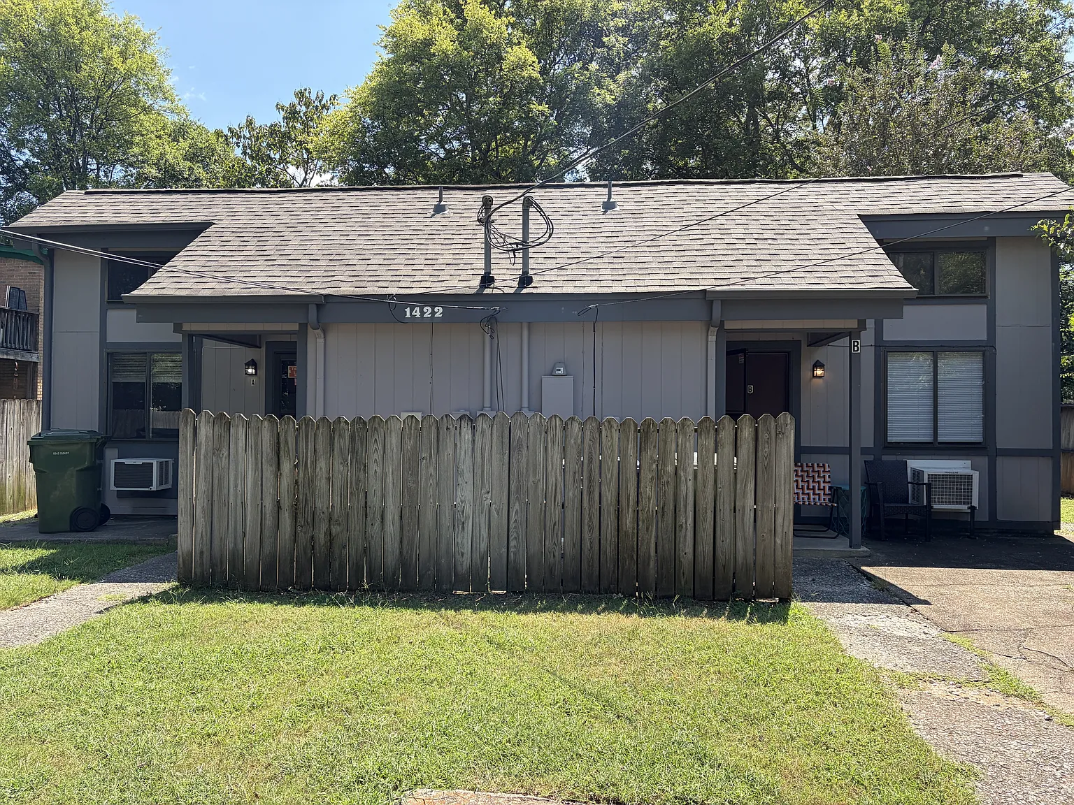 1422 Humes Ave NE — Photo 1