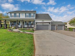 104 Sharp Dr, Lenoir City, TN 37771