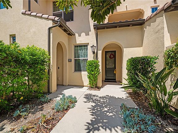 3rd image of 104 Rye Grass