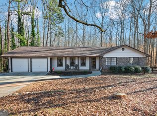 2446 Thrasher Rd, Buford, GA 30519