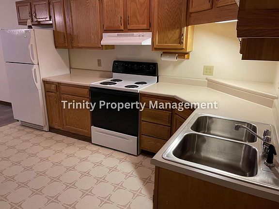 2nd image of 1419 W Pike St APT G