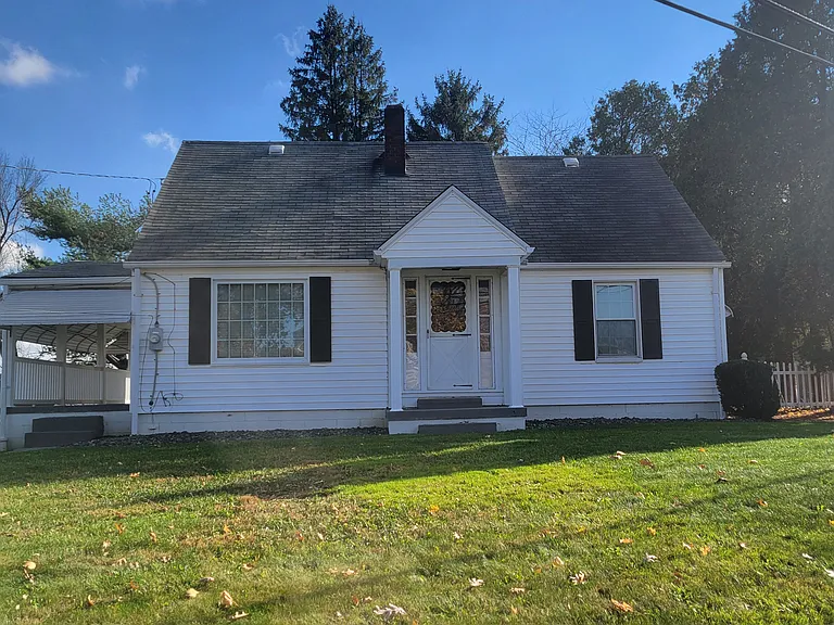 2261 Ridge Rd — Photo 37