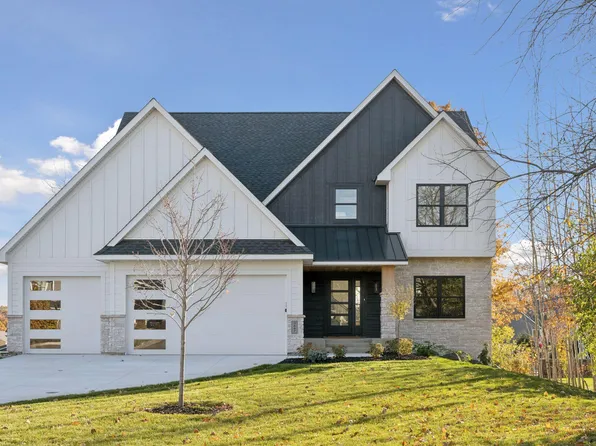 9975 194th St W, Lakeville, MN 55044