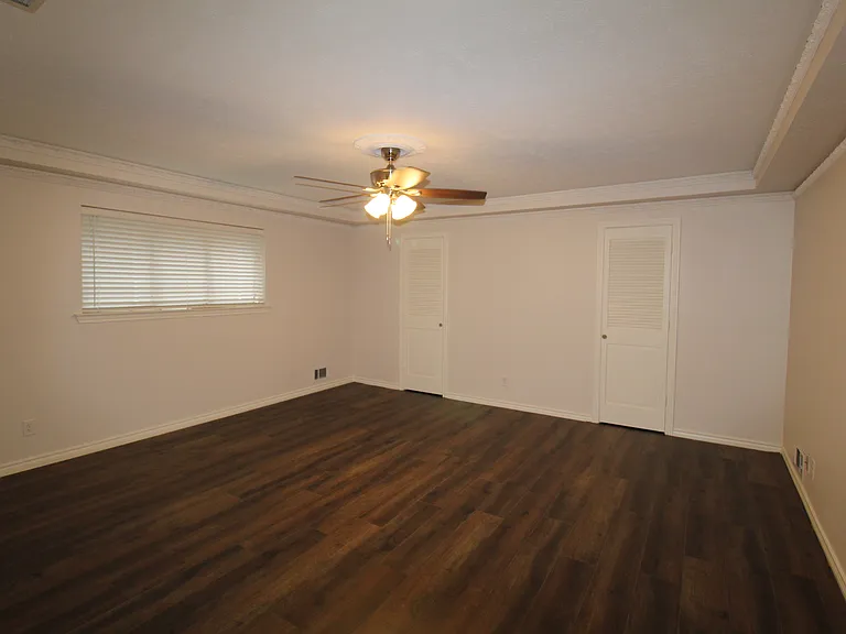 10146 Coveridge Dr — Photo 11