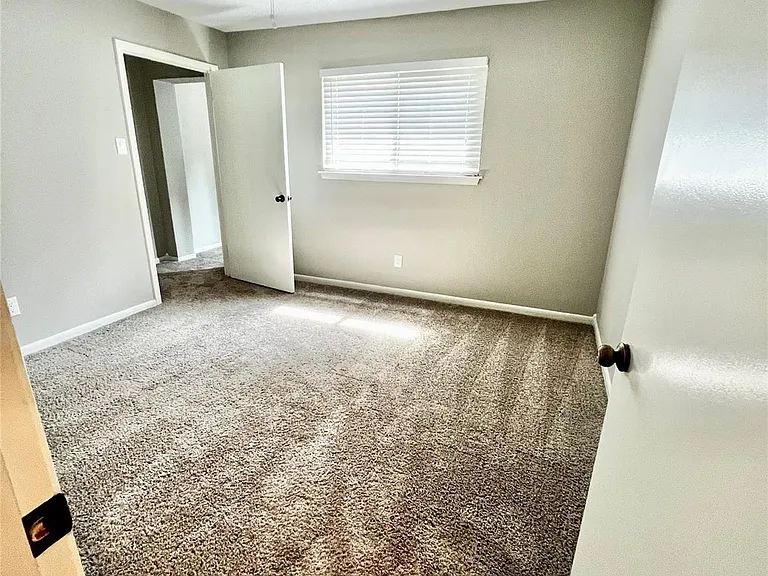 17527 Forest Mist Dr — Photo 22