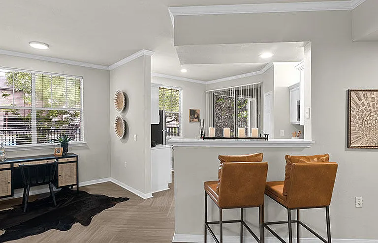 Bala Woods at Kingwood Apartments — Photo 25