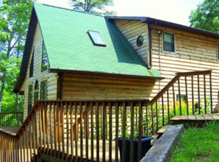 412 Kimberly Ln, Whittier, NC 28789