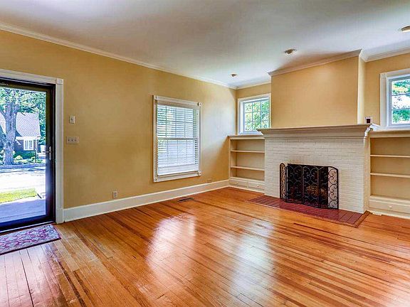 5th image of 722 S Lombard Ave
