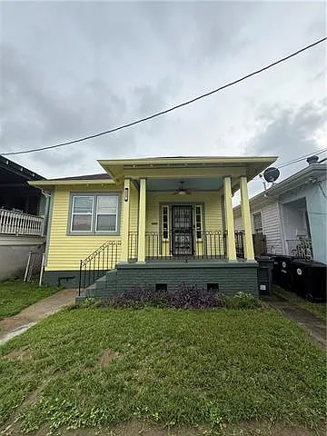 4422 Elba St