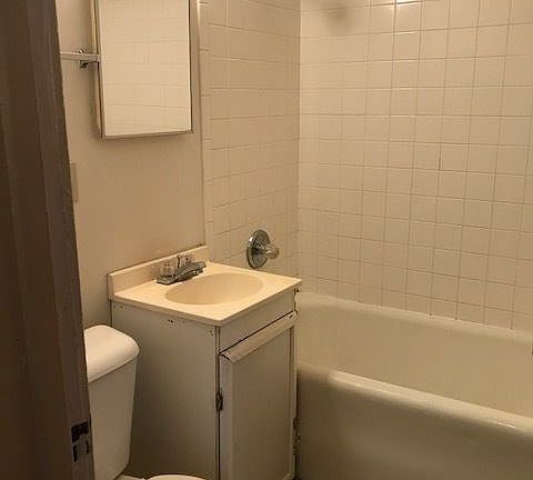 3rd image of 1922 N Palmer St APT 6