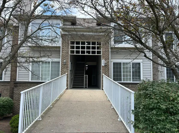 9901 Regatta Dr Unit 108, Cincinnati, OH 45252