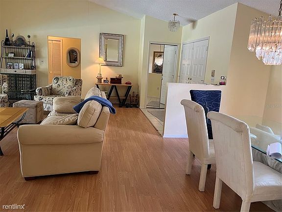 3rd image of 3506R Fairway Forest Dr