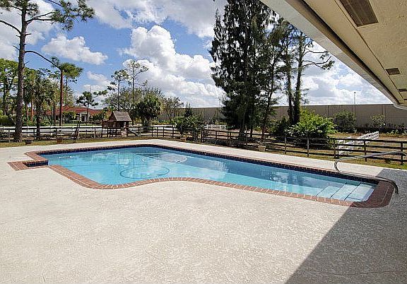 3rd image of 5741 NW 66th Way