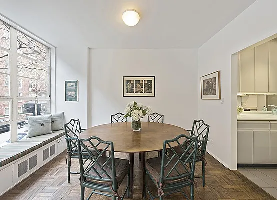 Sold by Warburg | media 15