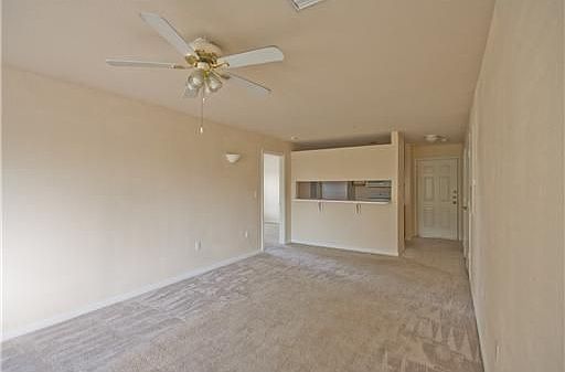 3rd image of 527 Southwest Pkwy APT 202