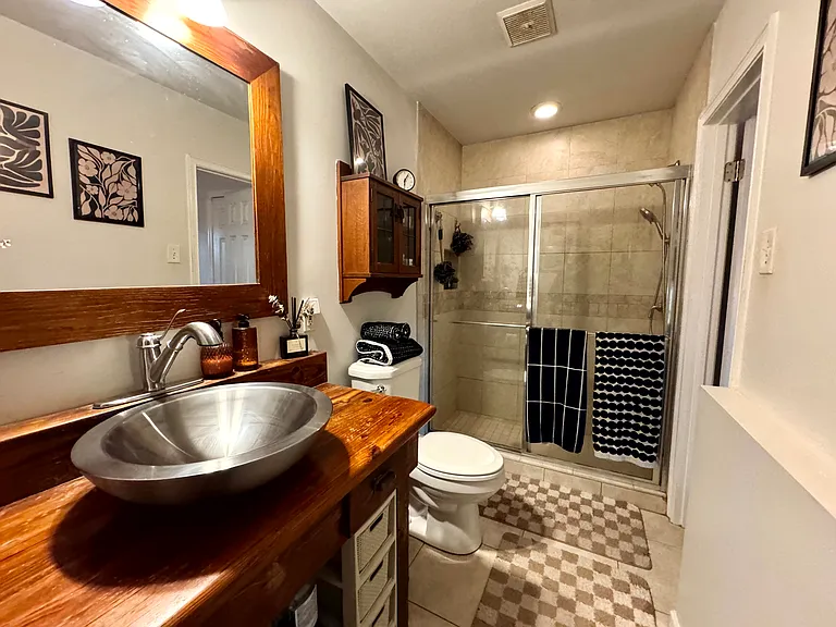2056 Lenox Rd NE — Photo 34