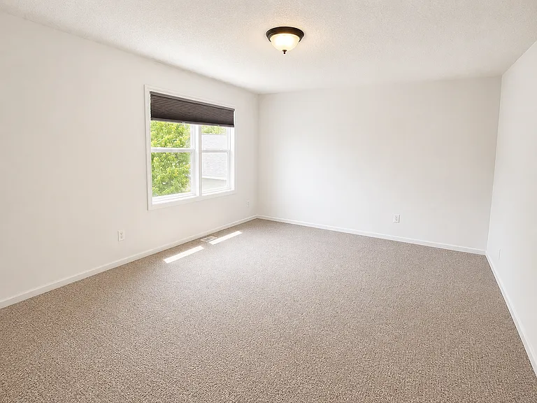 2221A Namekagon St #A — Photo 10