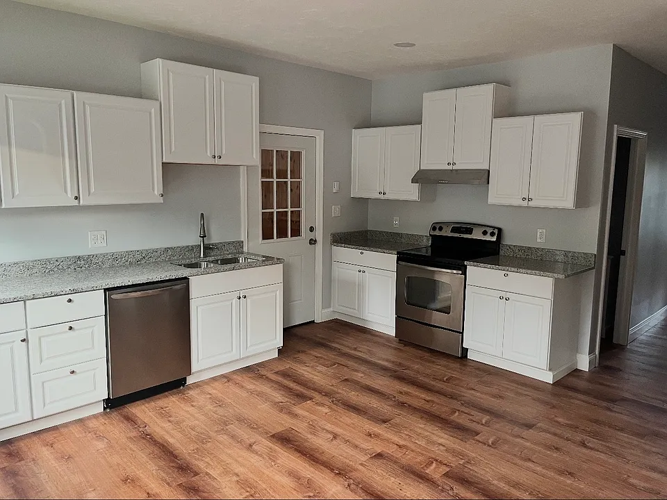 17 Highland Park #1