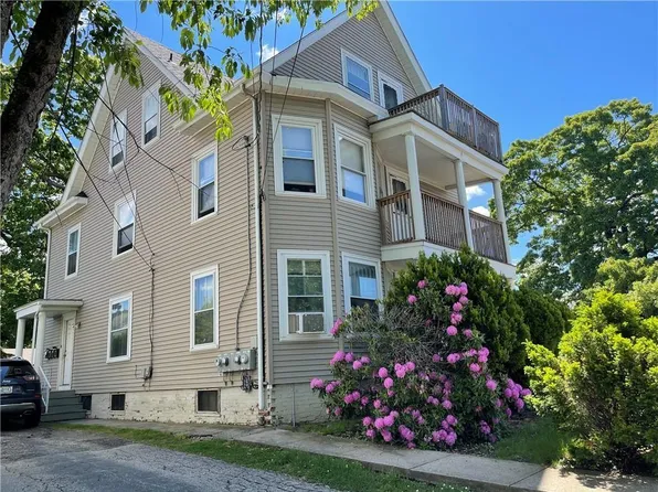 47 Downes Ave, Pawtucket, RI 02861