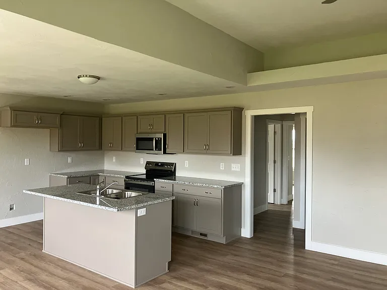 3821 W Freeman St — Photo 4