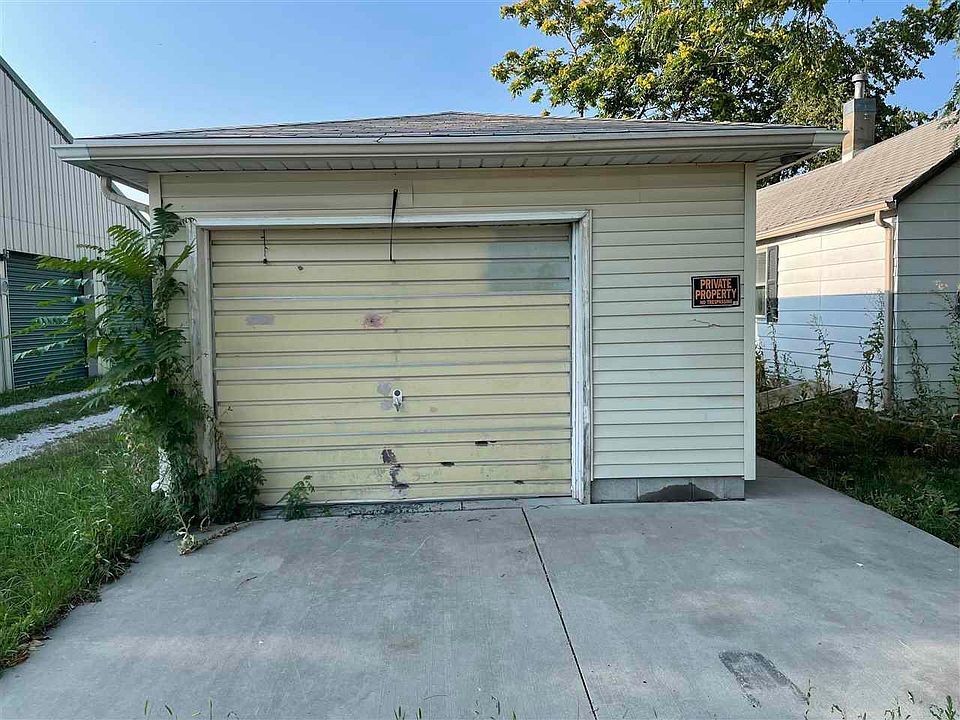 2nd image of 1254 18th Ave