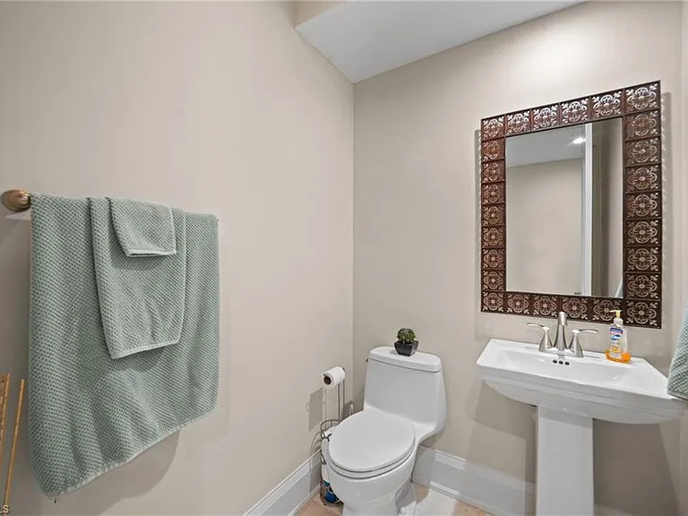 261 Colonade Cir #2701 — Photo 30
