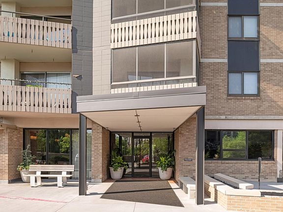 5th image of 400 Groveland Ave APT 1514