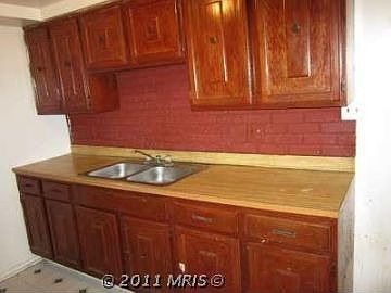 3rd image of 2244 Fort Pickens Ct