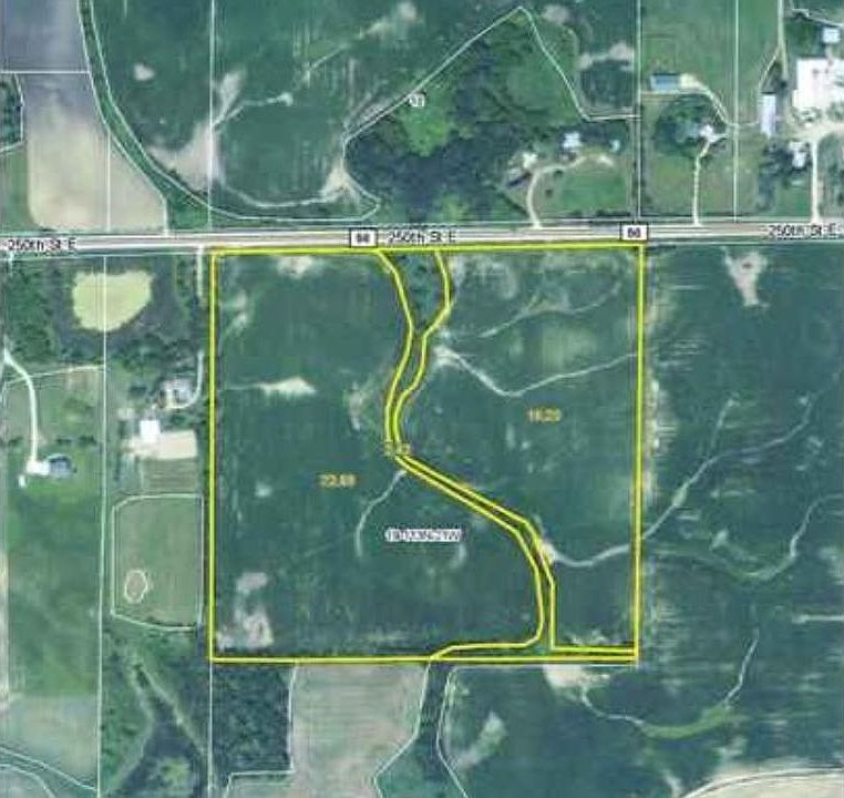 1st image of 250 Street E