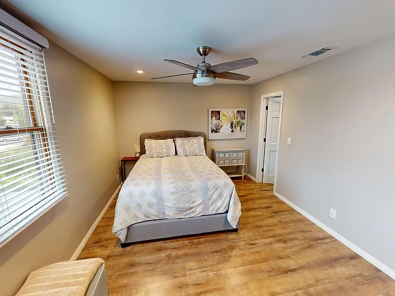 30621 Sandtrap Dr — Photo 28