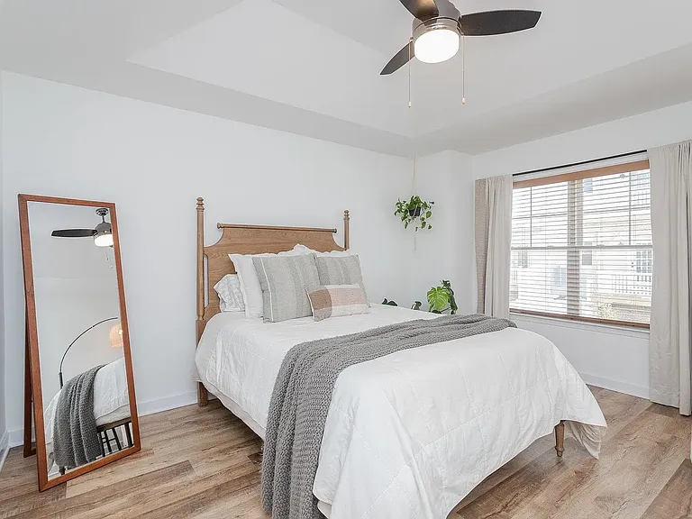 1360 Palomino Trl — Photo 36