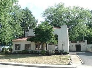 31 E 202nd St, Euclid, OH 44123