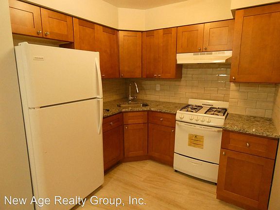 3rd image of 3963 Lankenau Ave Floor 2