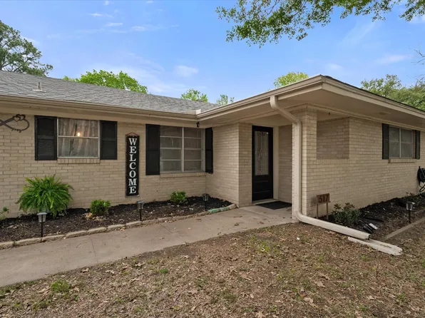 517 N 38th St, Corsicana, TX 75110