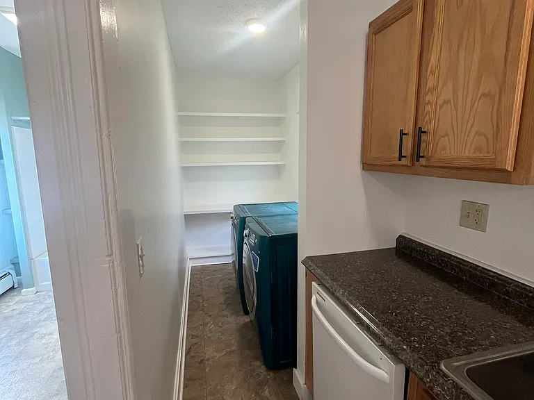704 Enfield St #A — Photo 10