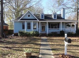 212 Golden Pond Dr, Lexington, SC 29073