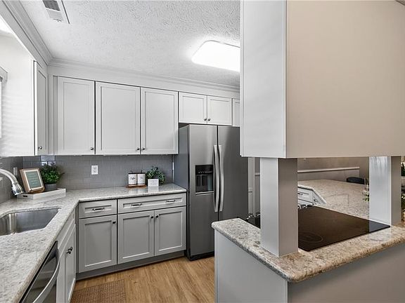 4th image of 1844 Dockside Dr #14E
